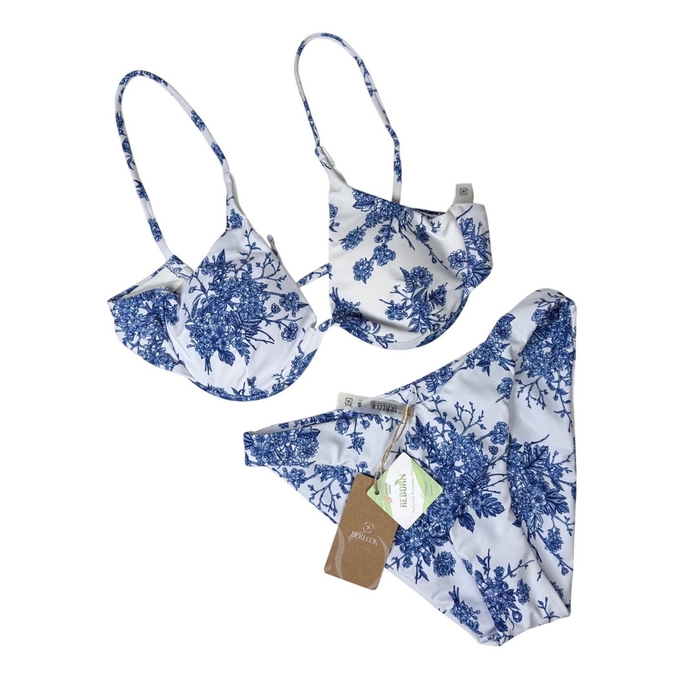 NWT BERLOOK Bikini, Floral Collection Classic Toile Blue and White, Size S/M - Picture 2 of 11